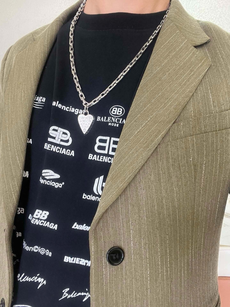 Gvc*1 necklaces